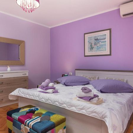 Amazing Apartment In Rabac With Wifi Raša Εξωτερικό φωτογραφία