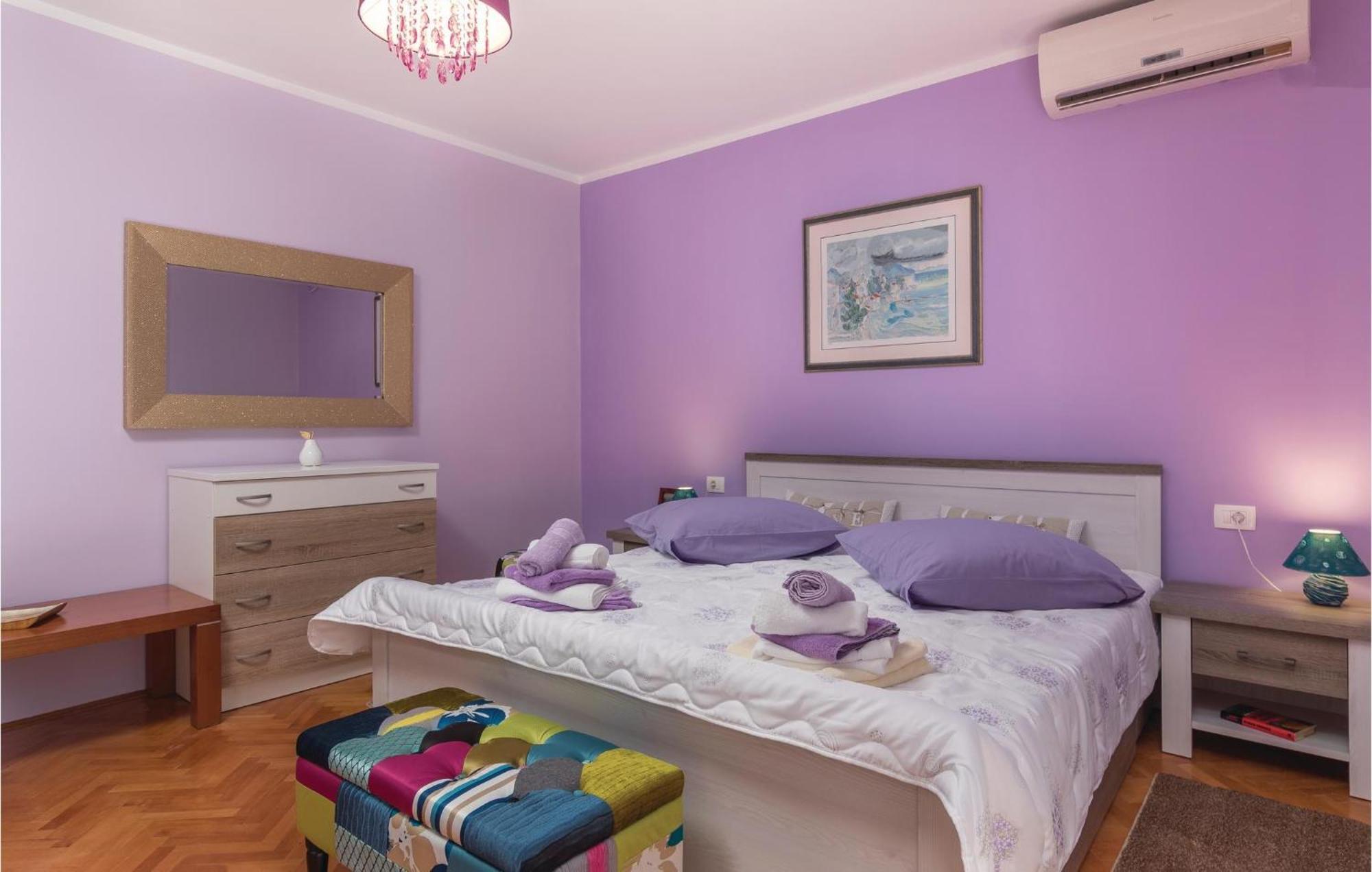 Amazing Apartment In Rabac With Wifi Raša Εξωτερικό φωτογραφία