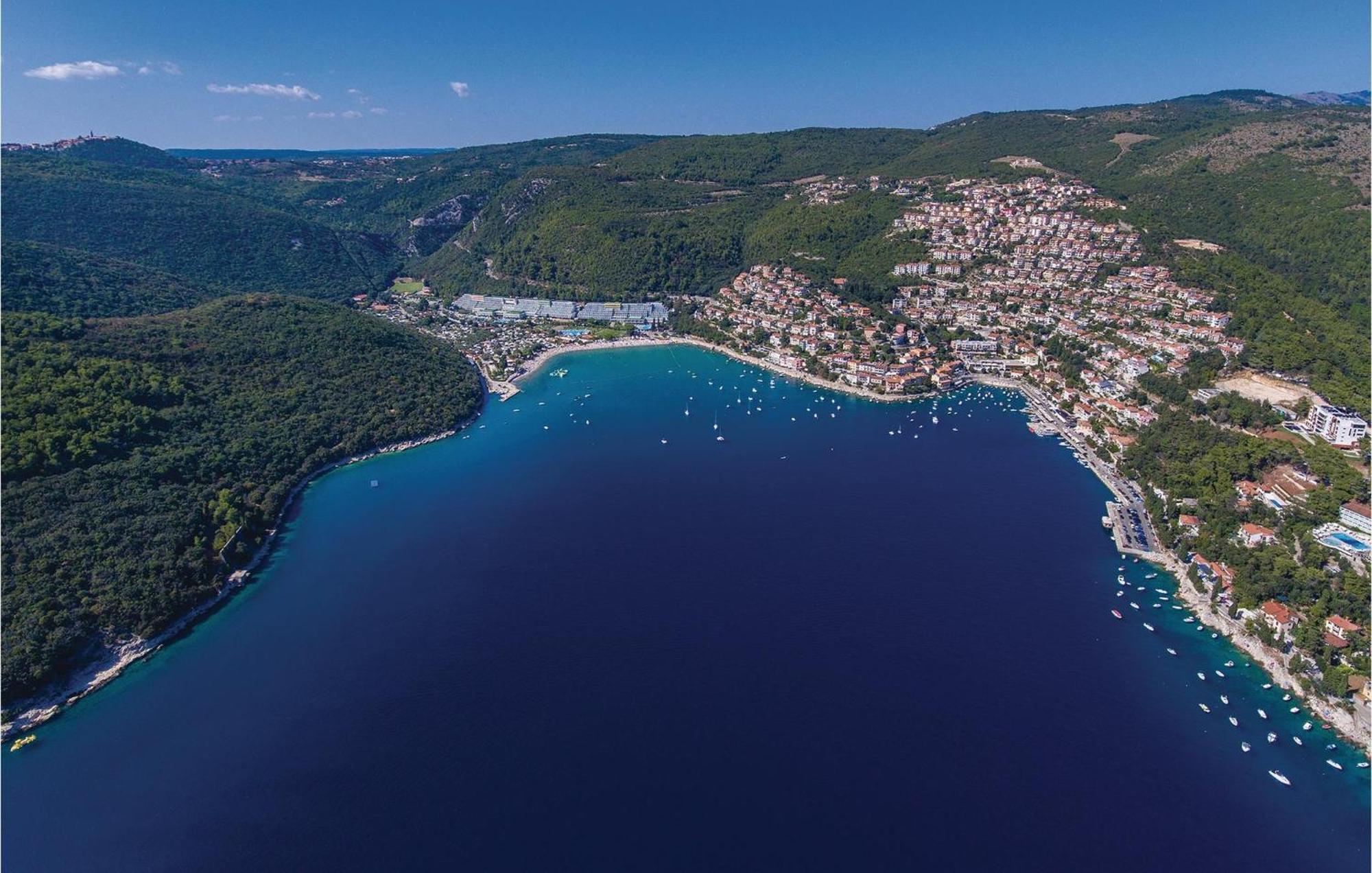 Amazing Apartment In Rabac With Wifi Raša Εξωτερικό φωτογραφία