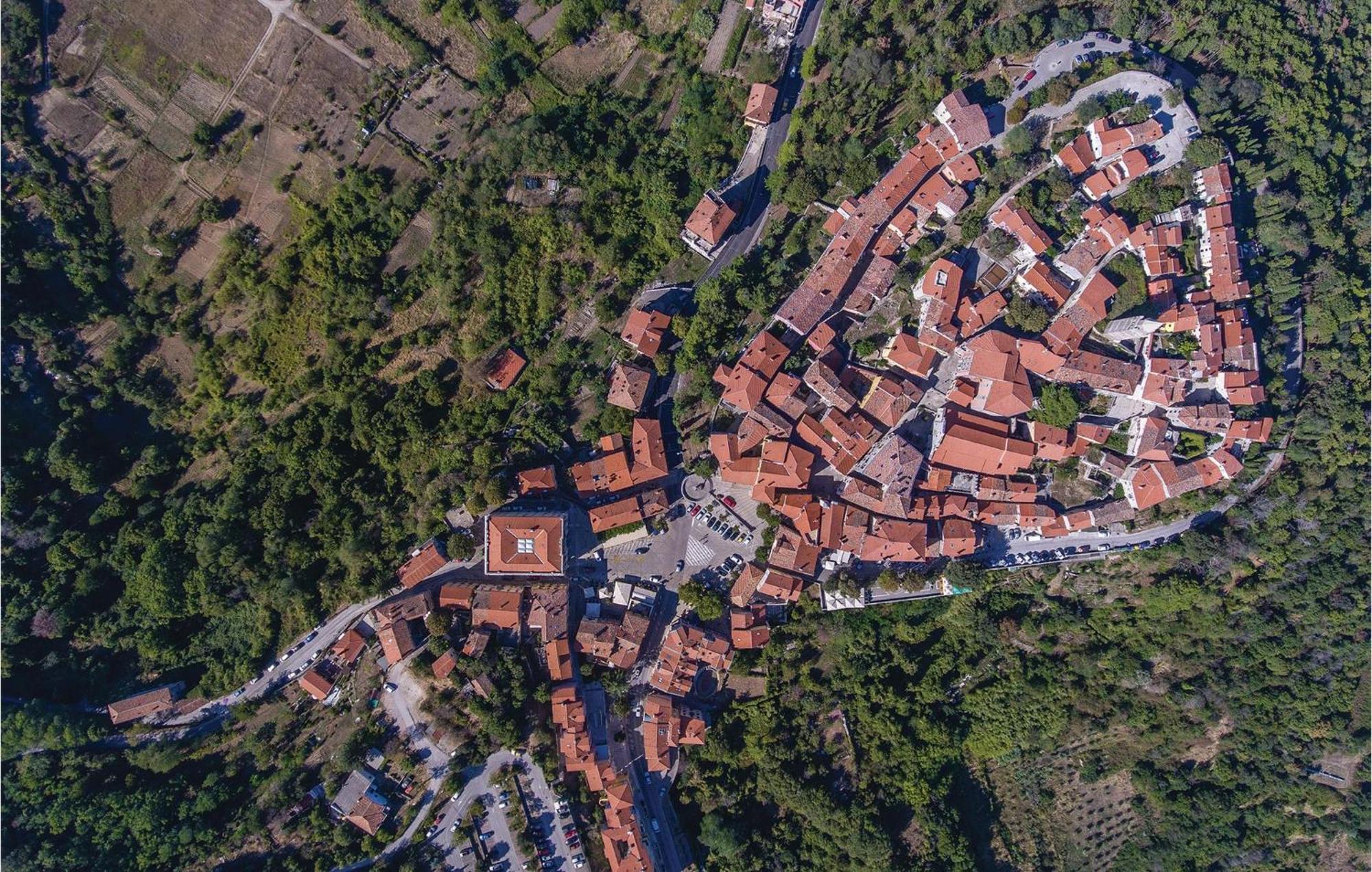 Amazing Apartment In Rabac With Wifi Raša Εξωτερικό φωτογραφία