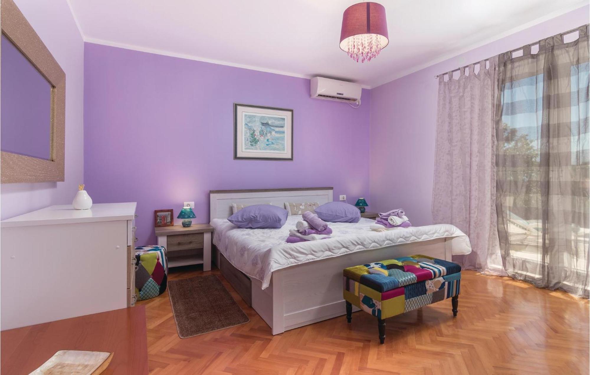 Amazing Apartment In Rabac With Wifi Raša Εξωτερικό φωτογραφία